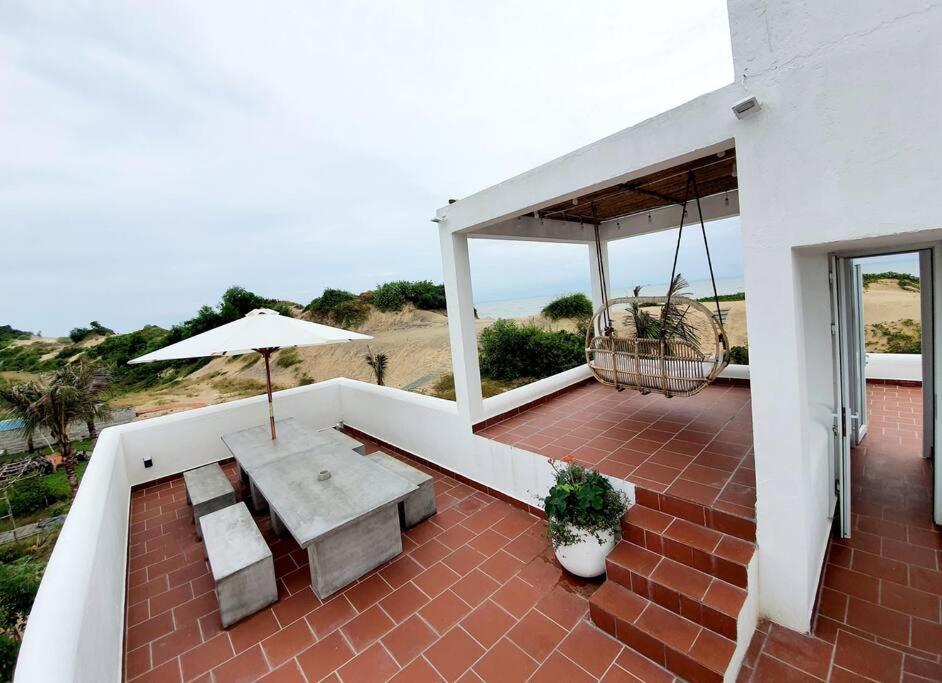 Ho Lan Retreat, Villa Mat Bien Danh Cho 8 Nguoi. Pho Tri Exterior photo