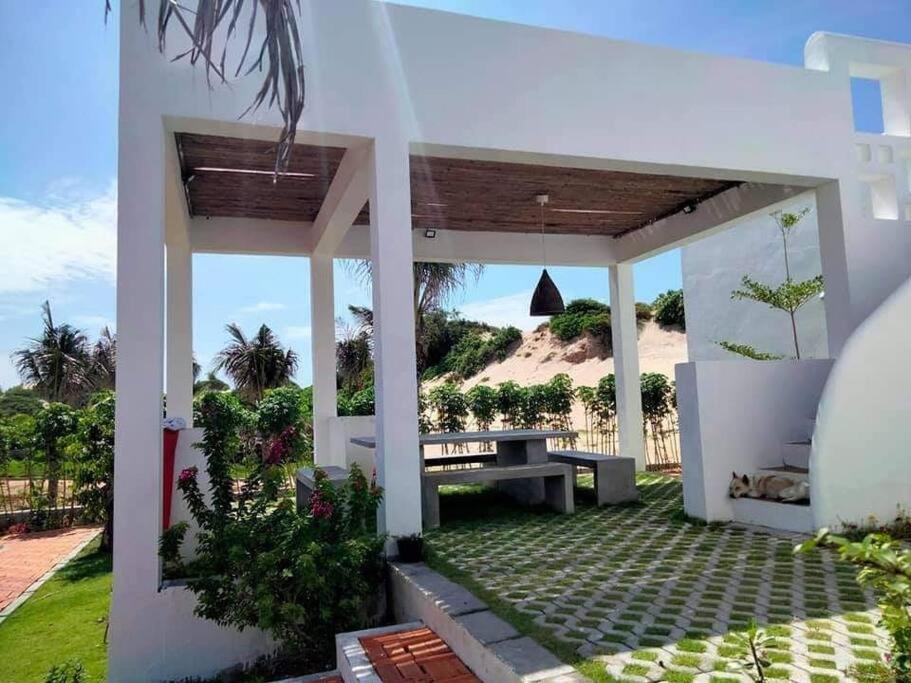 Ho Lan Retreat, Villa Mat Bien Danh Cho 8 Nguoi. Pho Tri Exterior photo
