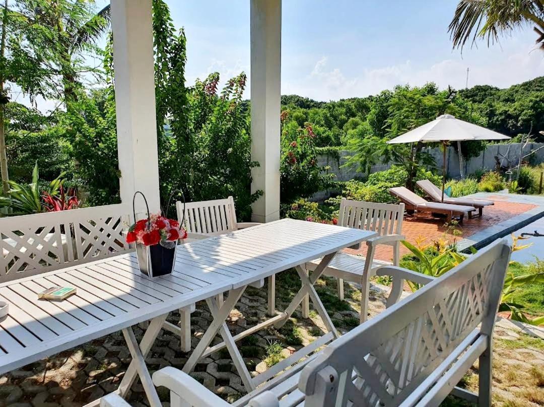 Ho Lan Retreat, Villa Mat Bien Danh Cho 8 Nguoi. Pho Tri Exterior photo