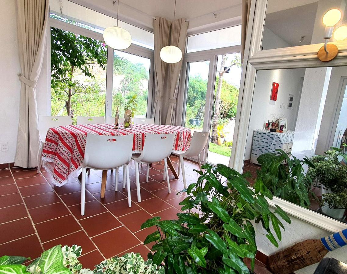 Ho Lan Retreat, Villa Mat Bien Danh Cho 8 Nguoi. Pho Tri Exterior photo